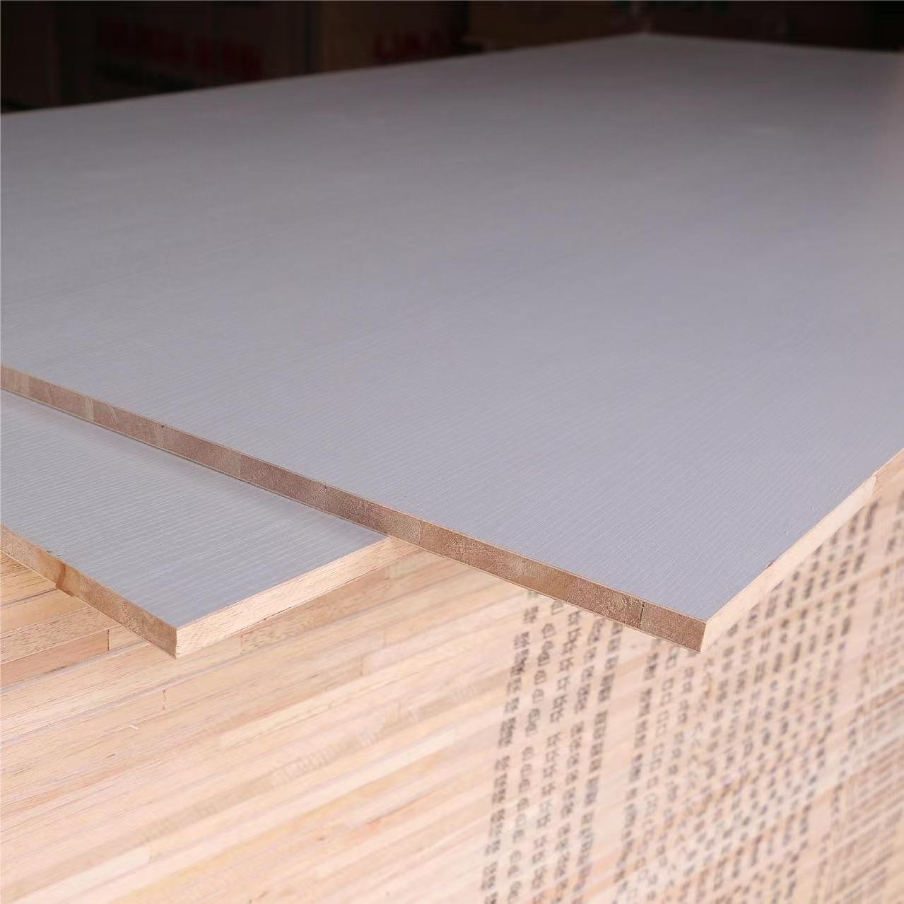 Wholesale 18mm 15mm 12mm 9mm 5mm Eucalyptus Poplar Fir Melamine Boards Paint-Free Plywood for Furniture Decoration