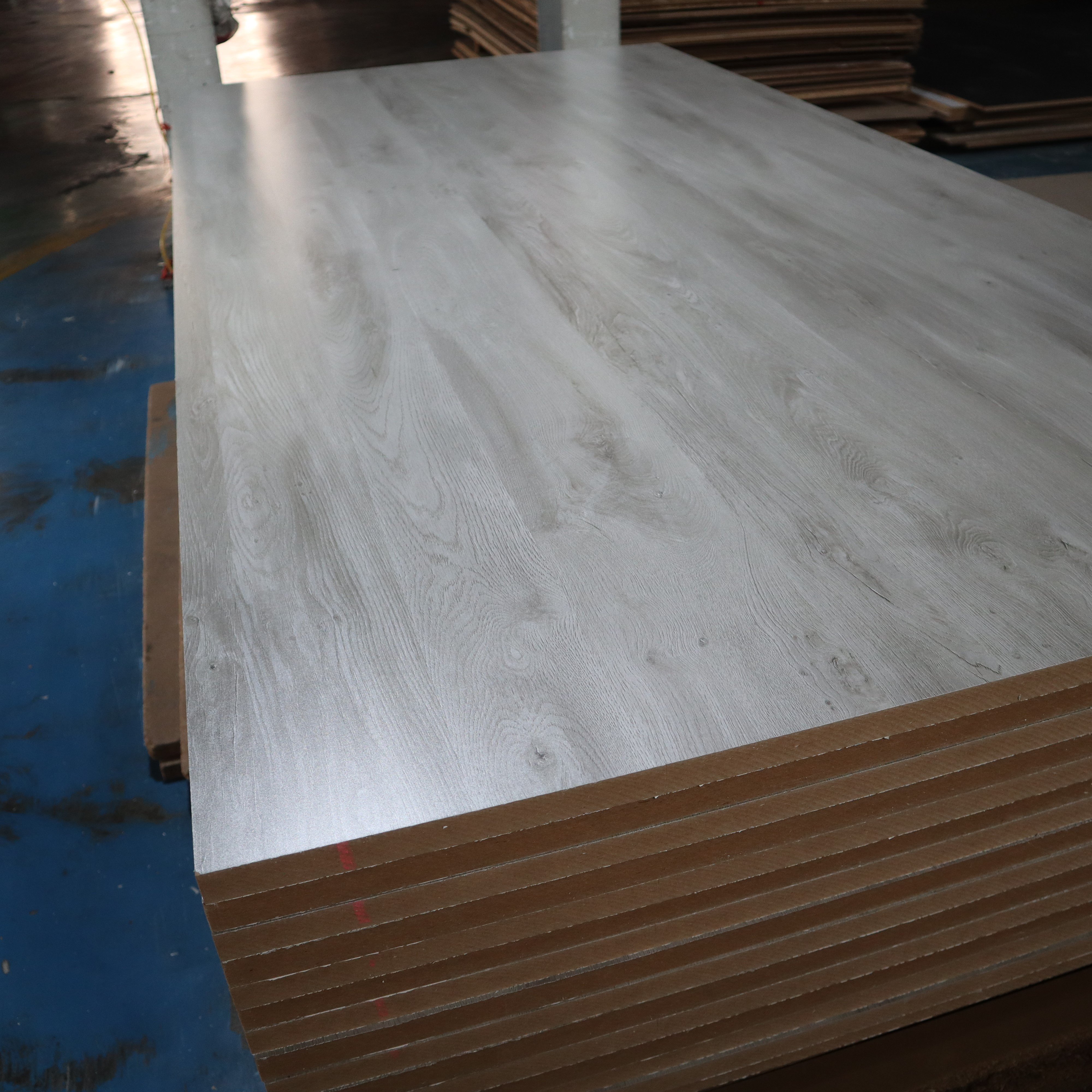 18mm Affordable Melamine Faced Boards for Bulk Purchase MDF board