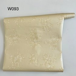 W093