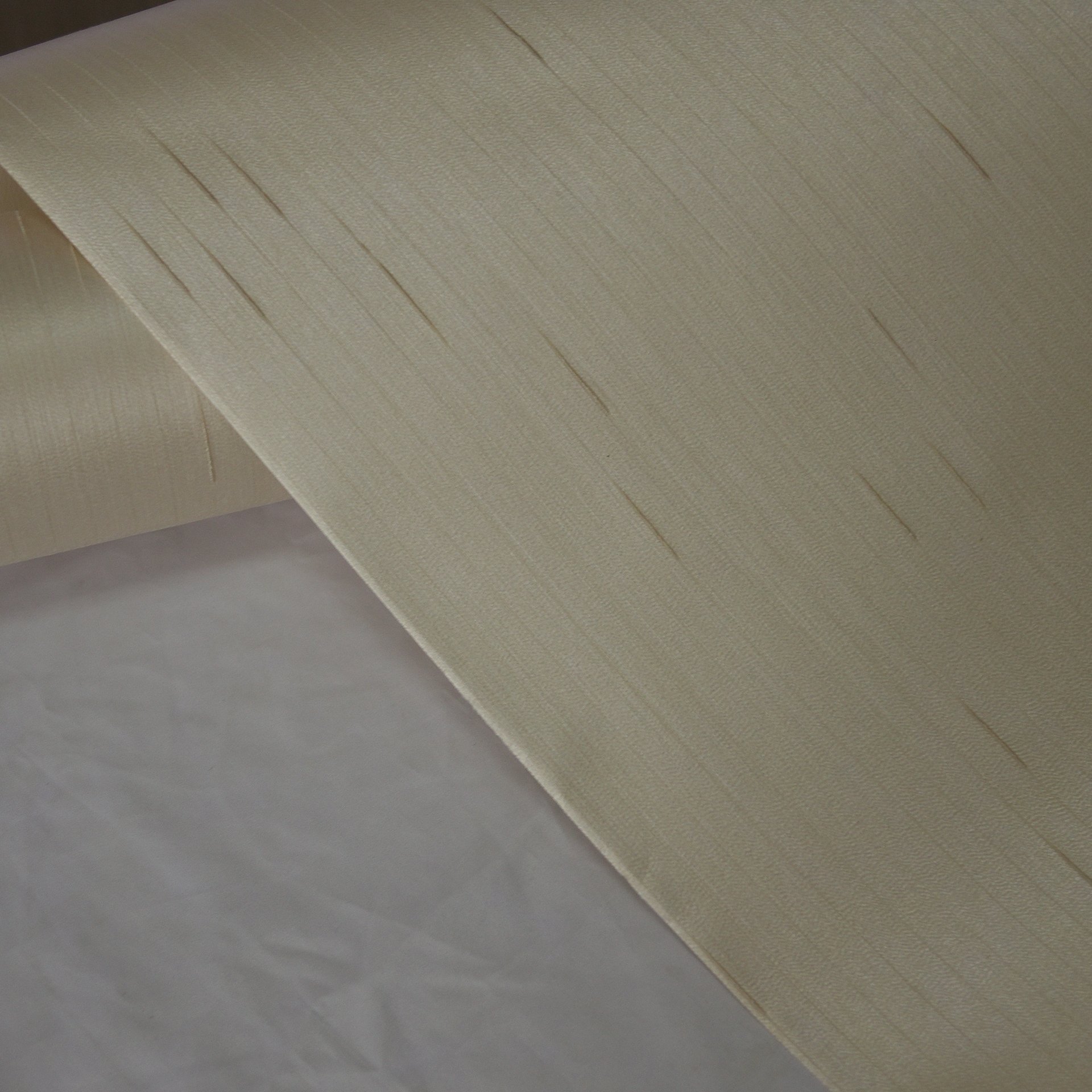 Zhenling off white cream color wallpaper luxury textured wall paper for bedroom decor