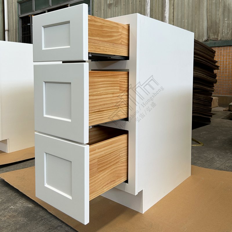 China/Vietnam Factory Wholesale RTA Ready To Assemble Kitchen Cabinets Painting Solid Wood Kitchen Base Cabinets With Drawers