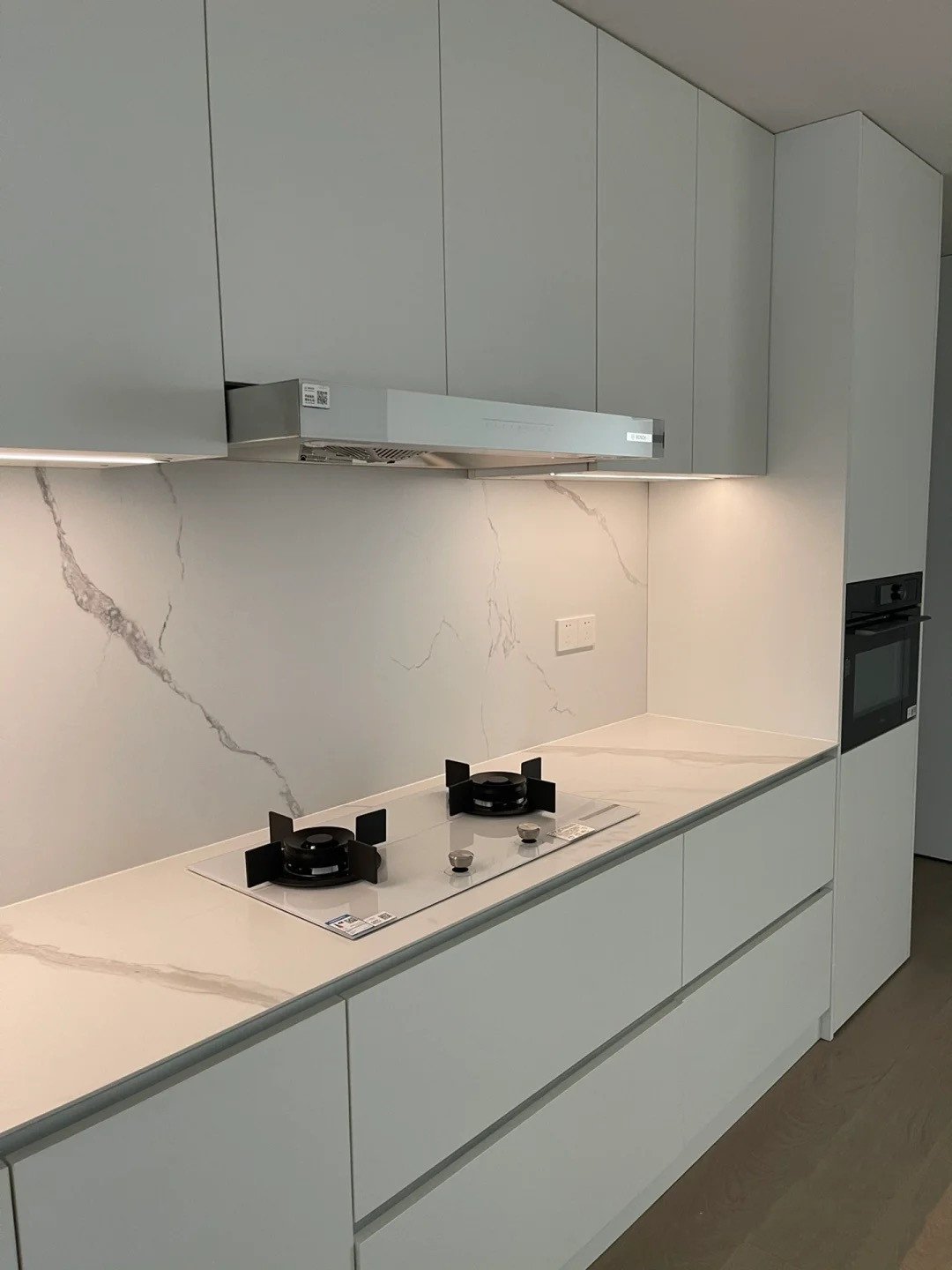 Factory Hot Price Open Modern Large space Complete full set of matt white kitchen cabinets & accessories armario de cozinha