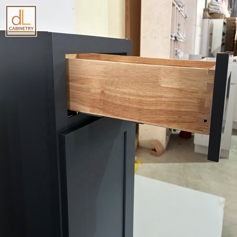 US Warehouse Direct Delivery American Market Modern Style Solid Wood Grey Colored Paint Kitchen Base Storage Cabinets Stock