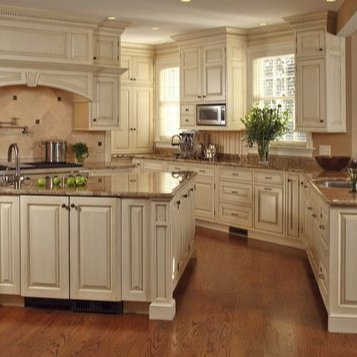 Factory Price Classical Solid Wood Kitchen Design With Island Wholesale Kitchen Cabinet