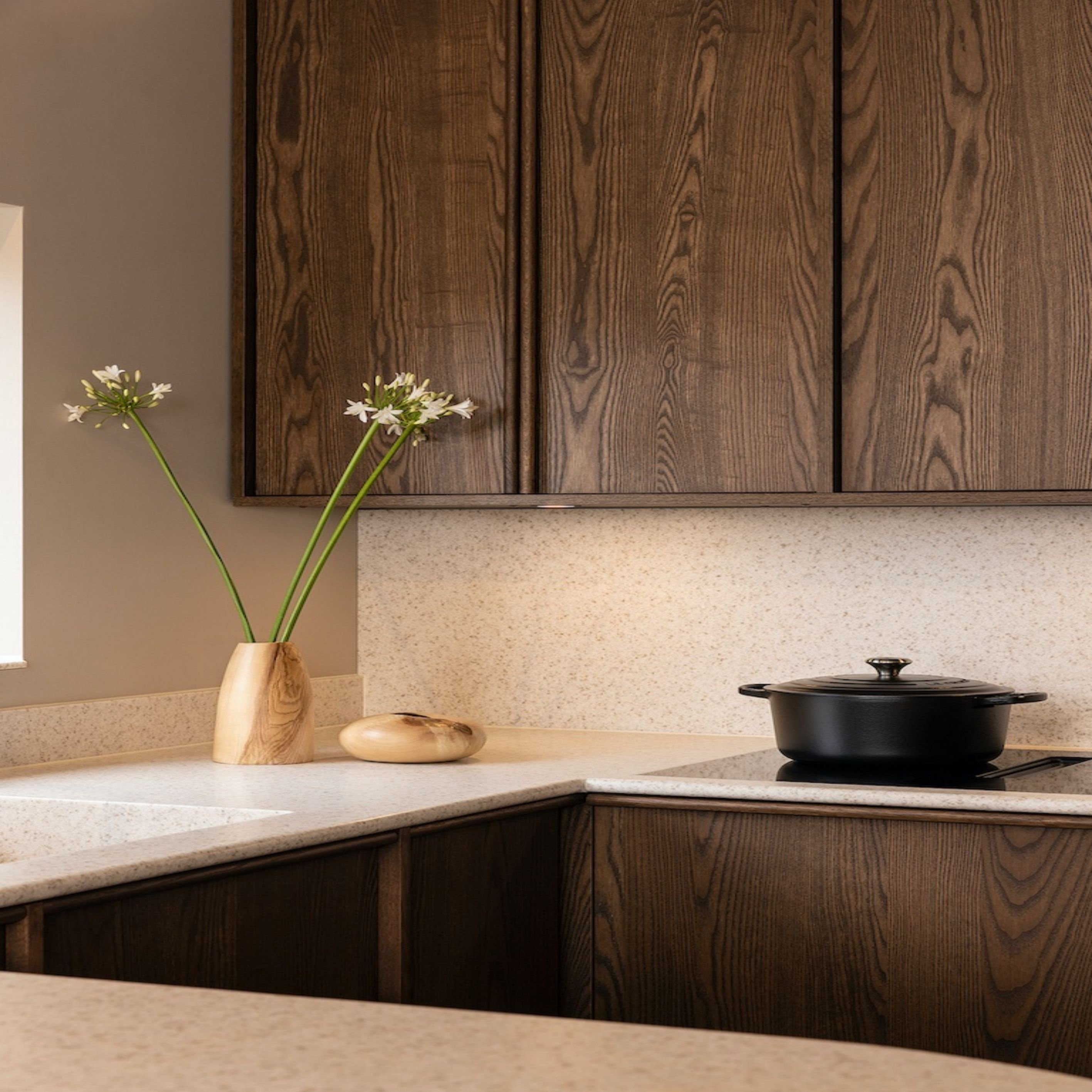 Artisan Cabinet Customization Dark Oak Wood Veneer Kitchen Doors Furniture Handle No Hardware Cabinet Design