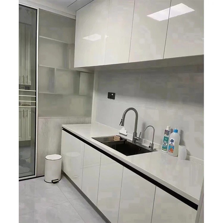 YVT Living Modern Luxury Design Smart Aluminium Kitchen Cabinets Environmentally Friendly Lacquer Acrylic Door Includes Sink