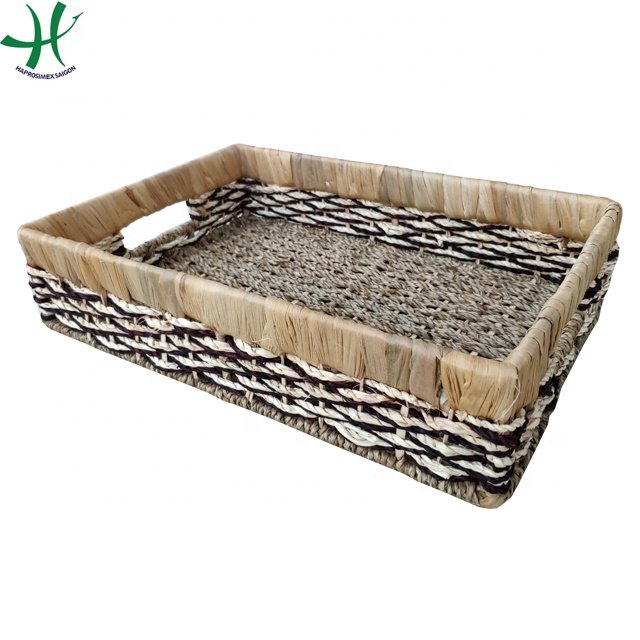 Set of 2 round Wicker Serving Tray Rattan Bamboo and Straw for Fruit Water Hyacinth or Kitchen Decor
