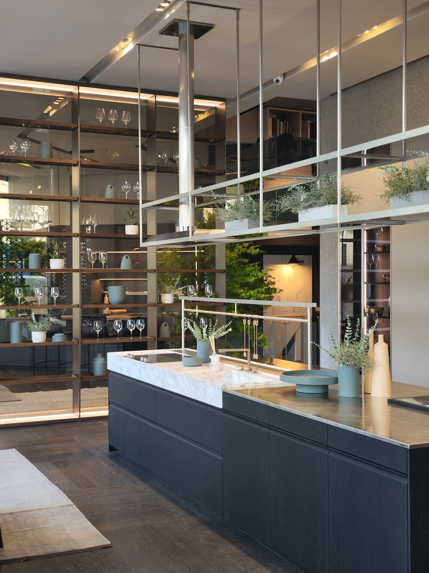 Dark Grey Modern Kitchen Cabinet Foshan Hot Carcase Marble Stone Customized Storage Surface Grey Lacquer Kitchen Cabinet Custom