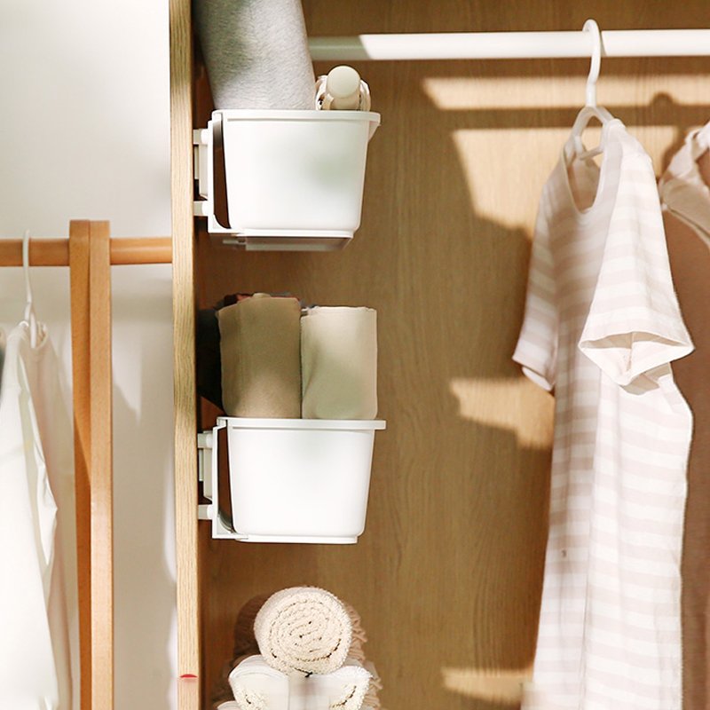 New Arrival 09.524 White Plastic Shelf Kitchen Cabinet Storage Rack Non-Punching Pull-Out Hanging Rack
