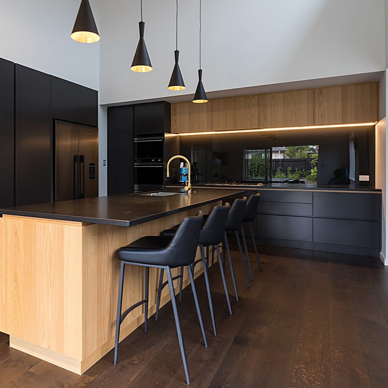New Modern Wooden Veneer Matt Lacquer Finished Black Kitchen Cabinet Designs