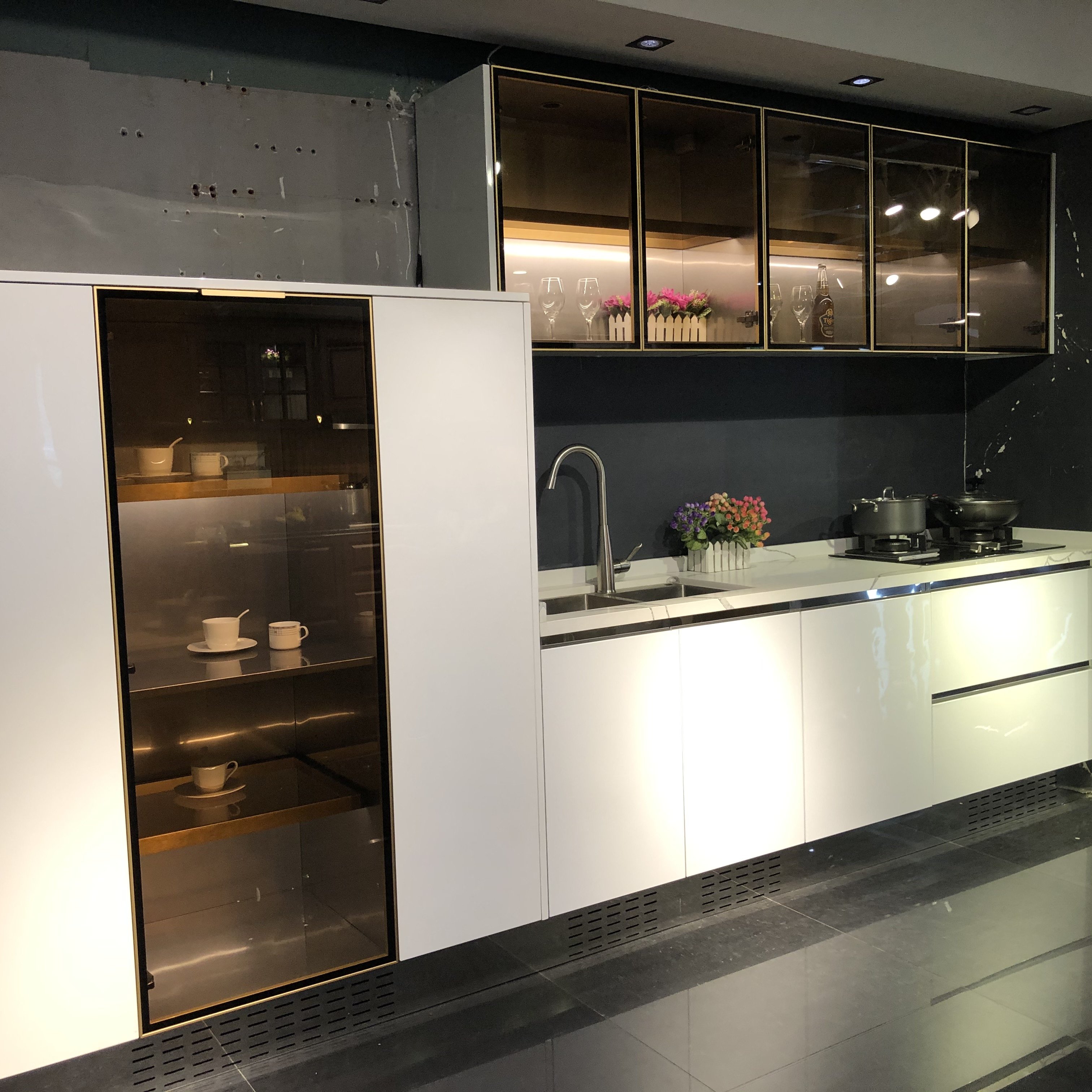 modern kitchen storage cabinets