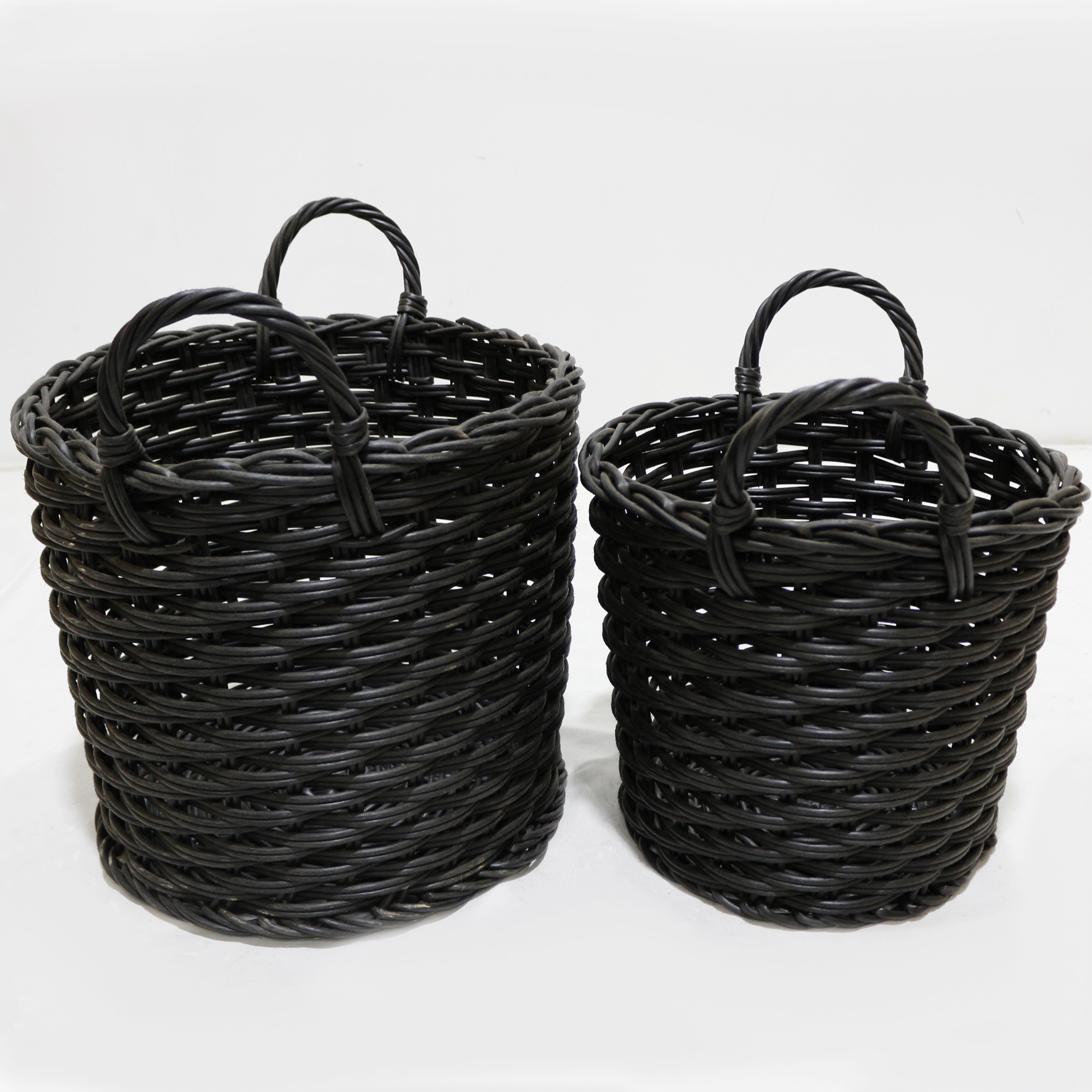 Creative Chic Collection: Handcrafted Set Of 2 Plastic Pattan Baskets - Elegant Design by Artex Dong Thap