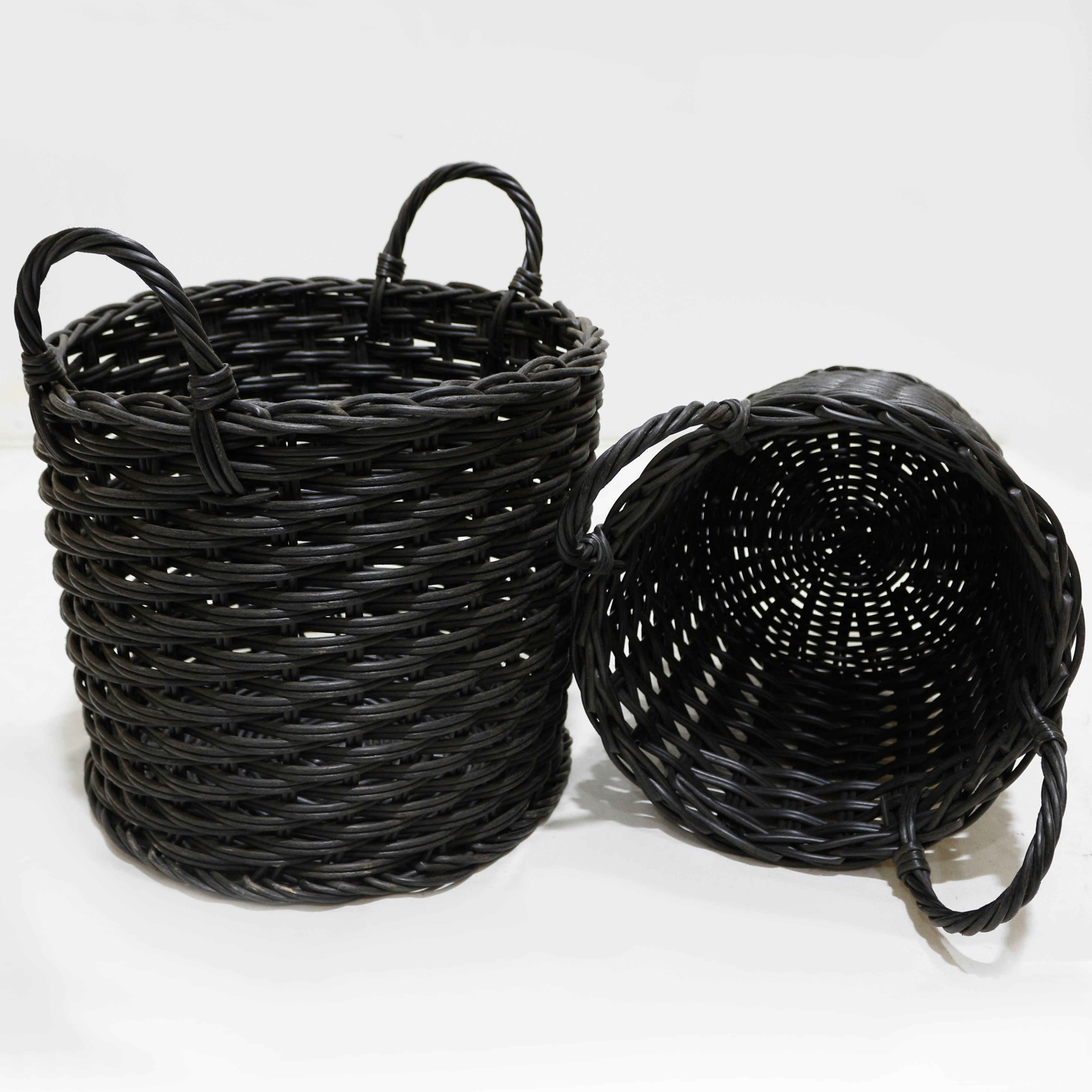 Creative Chic Collection: Handcrafted Set Of 2 Plastic Pattan Baskets - Elegant Design by Artex Dong Thap