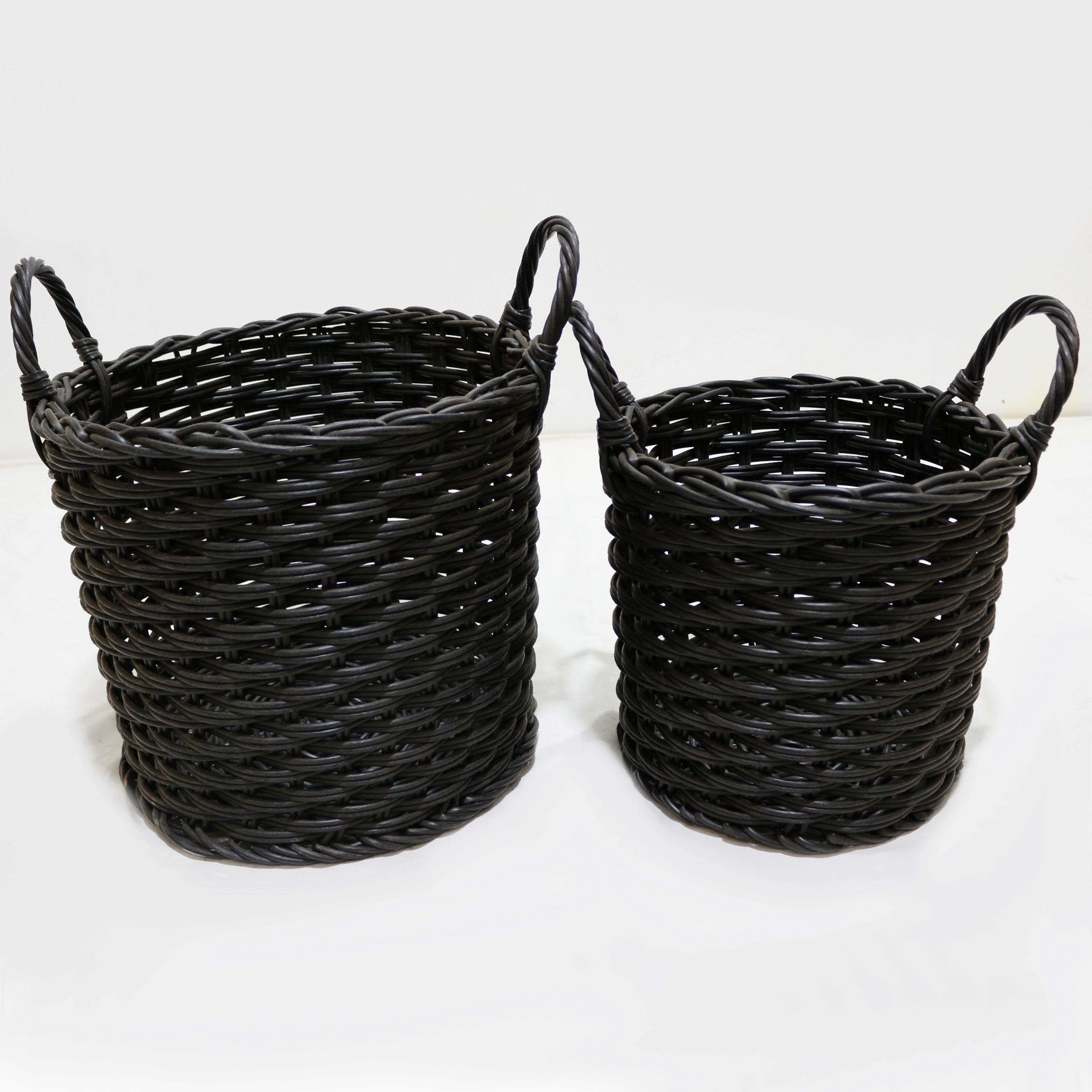 Creative Chic Collection: Handcrafted Set Of 2 Plastic Pattan Baskets - Elegant Design by Artex Dong Thap