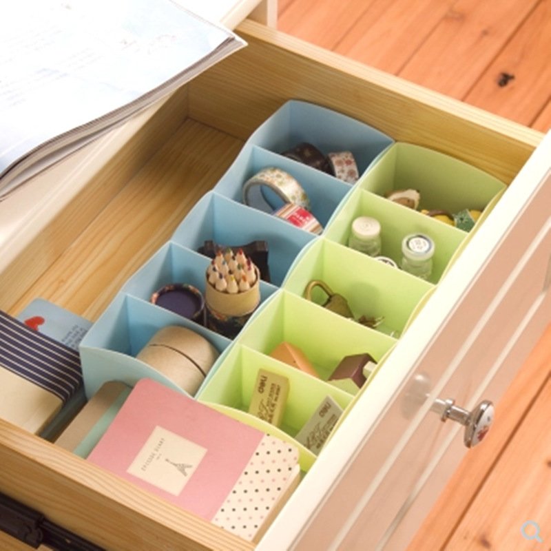 New Design Portable Plastic Foldable 4 Grids Socks and Underwear Storage Box Large Capacity Household Drawer Container