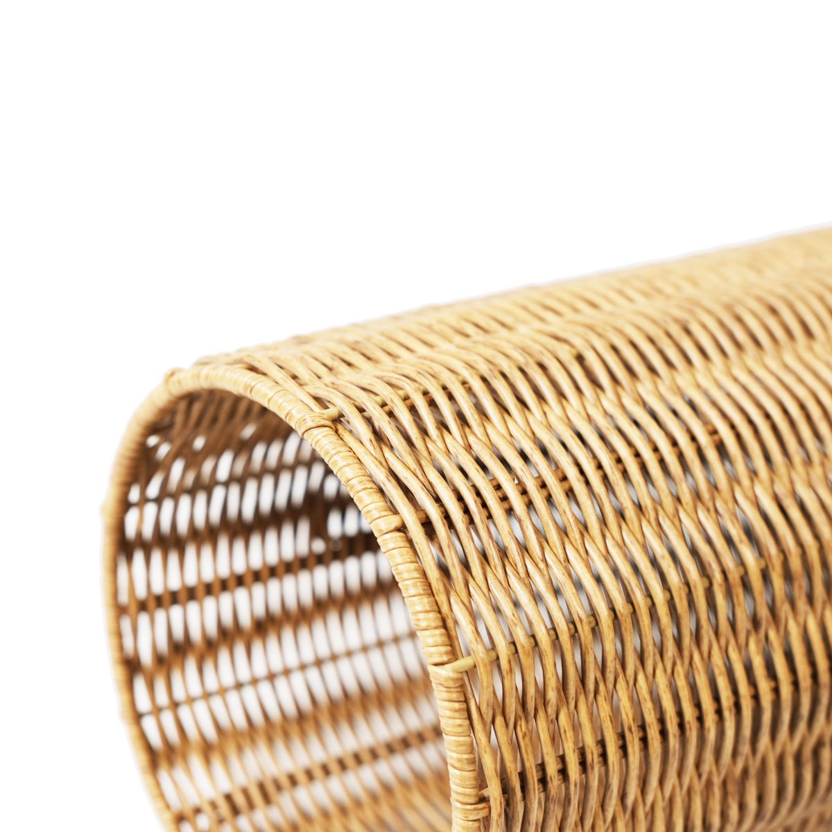 Handmade Metal PE Woven Plastic Rattan Basket on Wheels Rope Storage Basket for Food Laundry Handwoven Wicker Rattern Basket