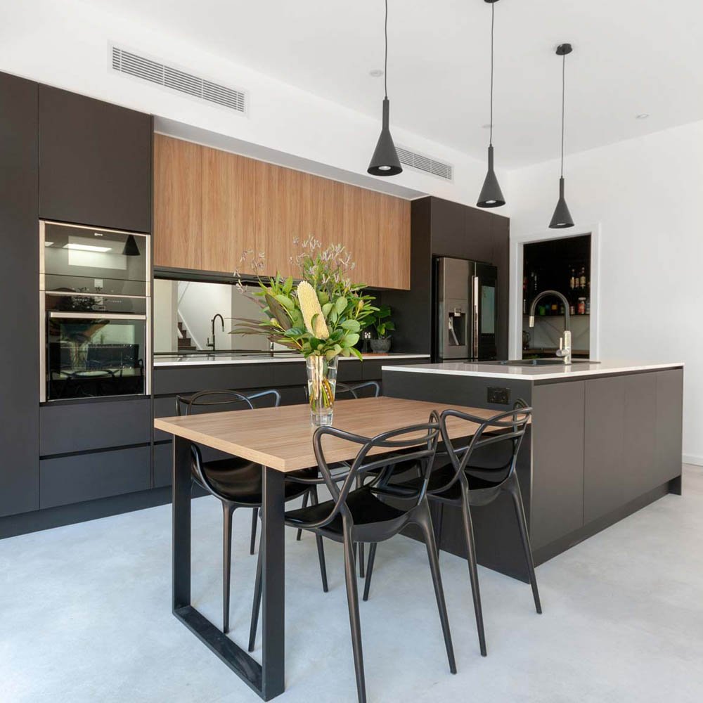 Allandcabinet Modern Customized Frameless Matt Lacquer Kitchen Cabinet With Clean Handleless Look with Two Tone Dark Grey Wood
