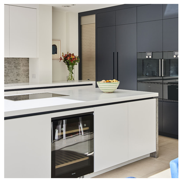 CBDMART Solid Wood Kitchen Cabinet L Shaped Customized Size And Color Kitchen Cupboard Solid Wood Frame With Glass Door