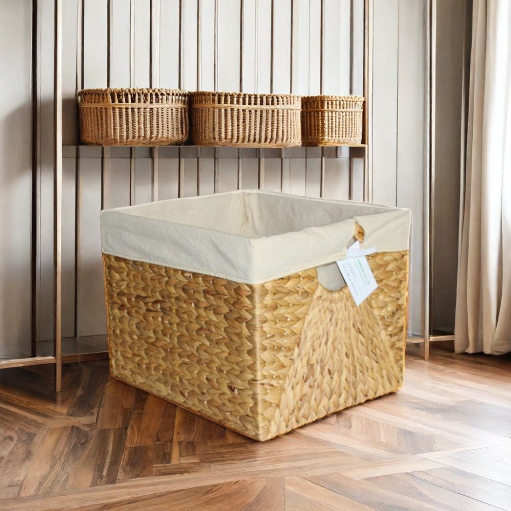 Set of Three Mixed Weave Water Hyacinth Baskets with Ring Hole Handle and Liner Cloth Organizer for Clothing Storage HO-2055