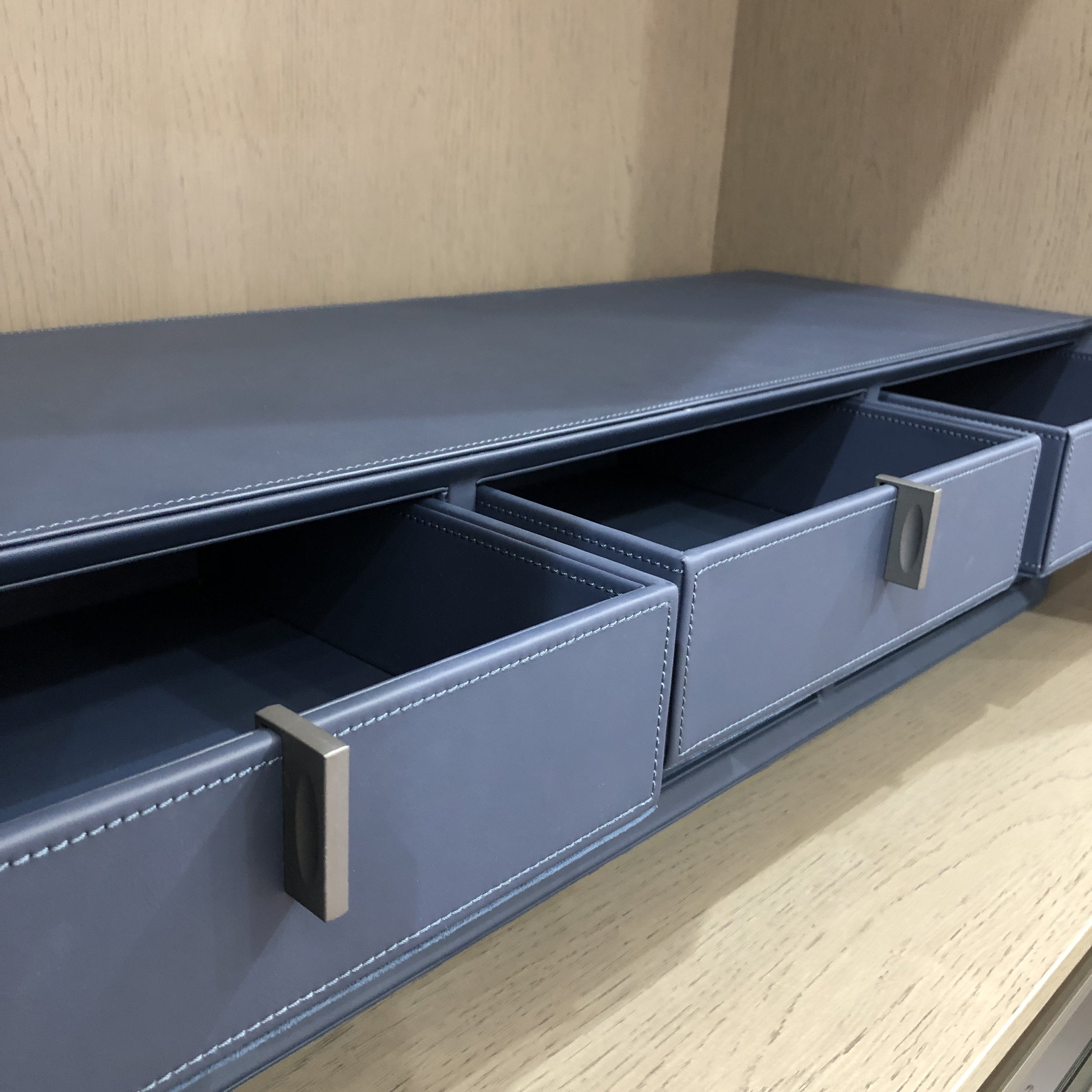 CEHNHF Wardrobe Accessories Storage Basket Wardrobe Accessory Storage Boxes Wardrobe Box