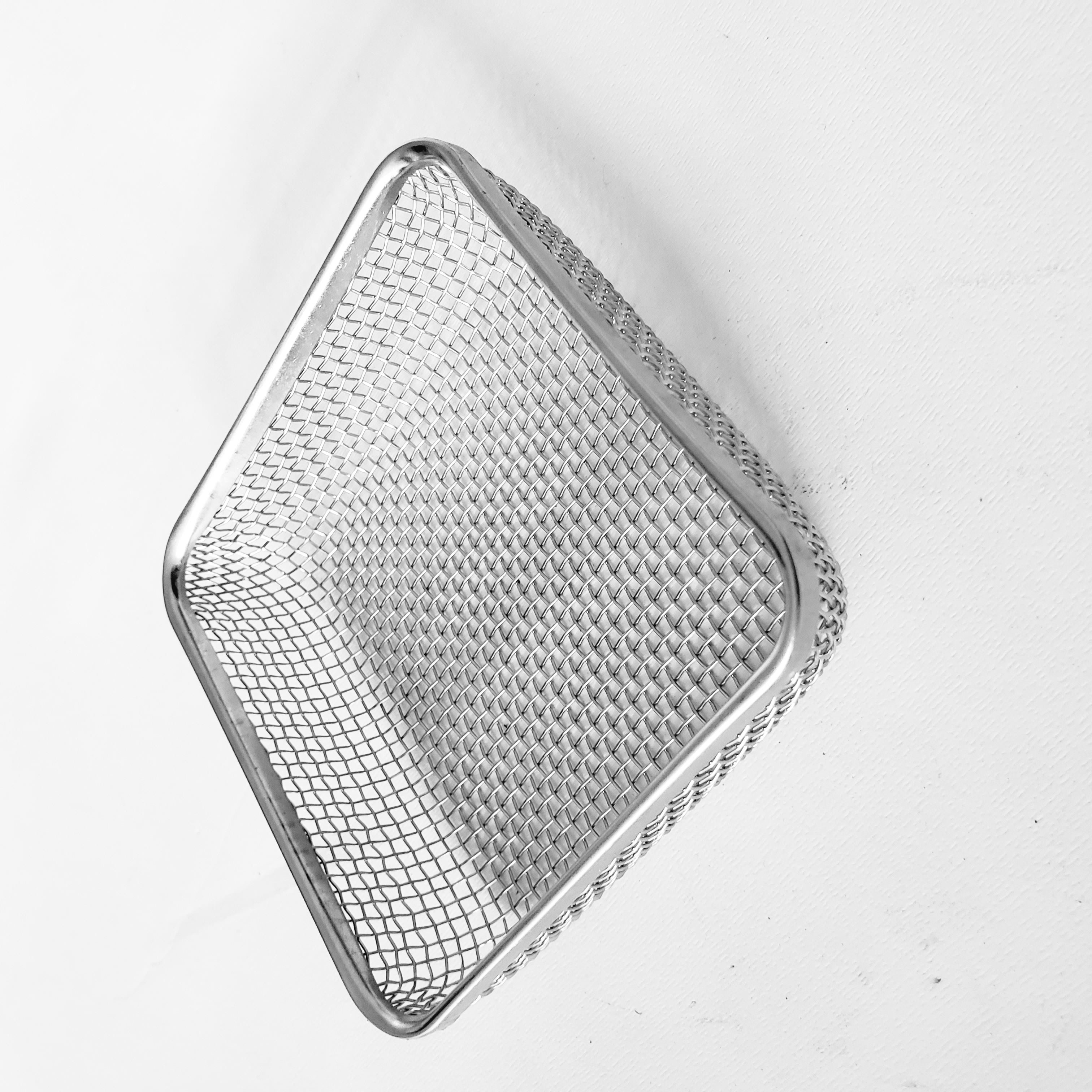 Super march stainless steel kitchen cabinet cupboard pullout drawer storage baskets/ Stainless Steel Wire Storage Basket Use in