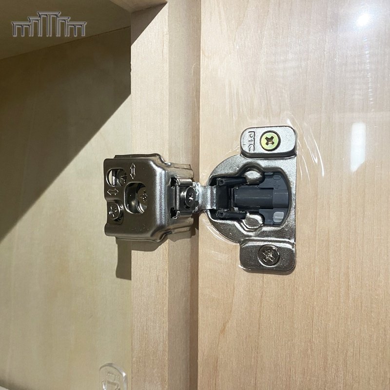 Wholesale Single Door Solid Wood Unfinished Kitchen Wooden Wall Upper Pantry Cabinets With Soft Close Hinge Adjustable Shelf