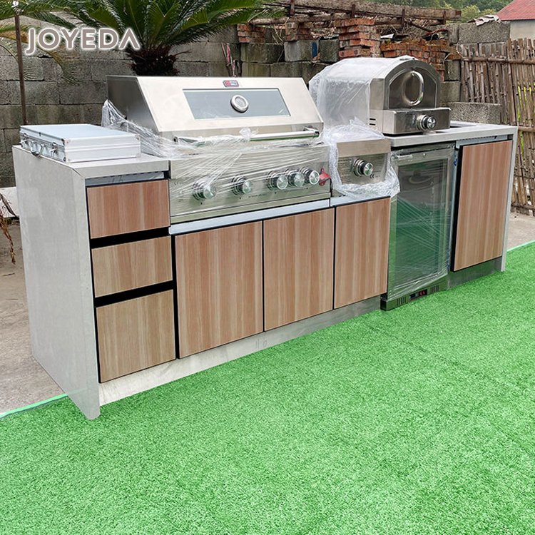 China factory Portable Charcoal Barbecue Grill Smoker Bbq Grills 3 in 1 outdoor kitchen