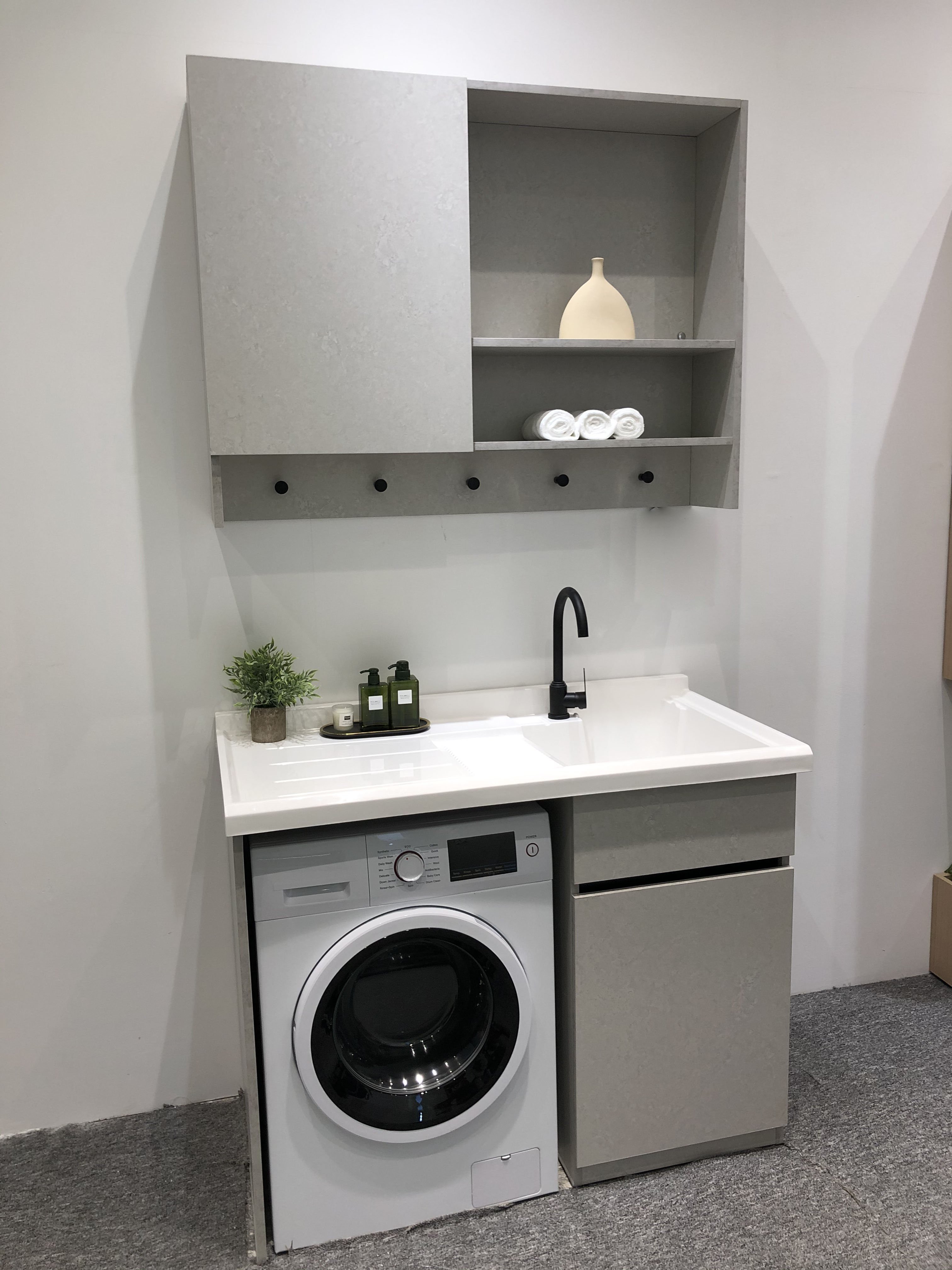 Factory Direct Anti-Rust Laundry Cabinet Anti-Water Customize Design Stainless Steel Laundry Cabinet
