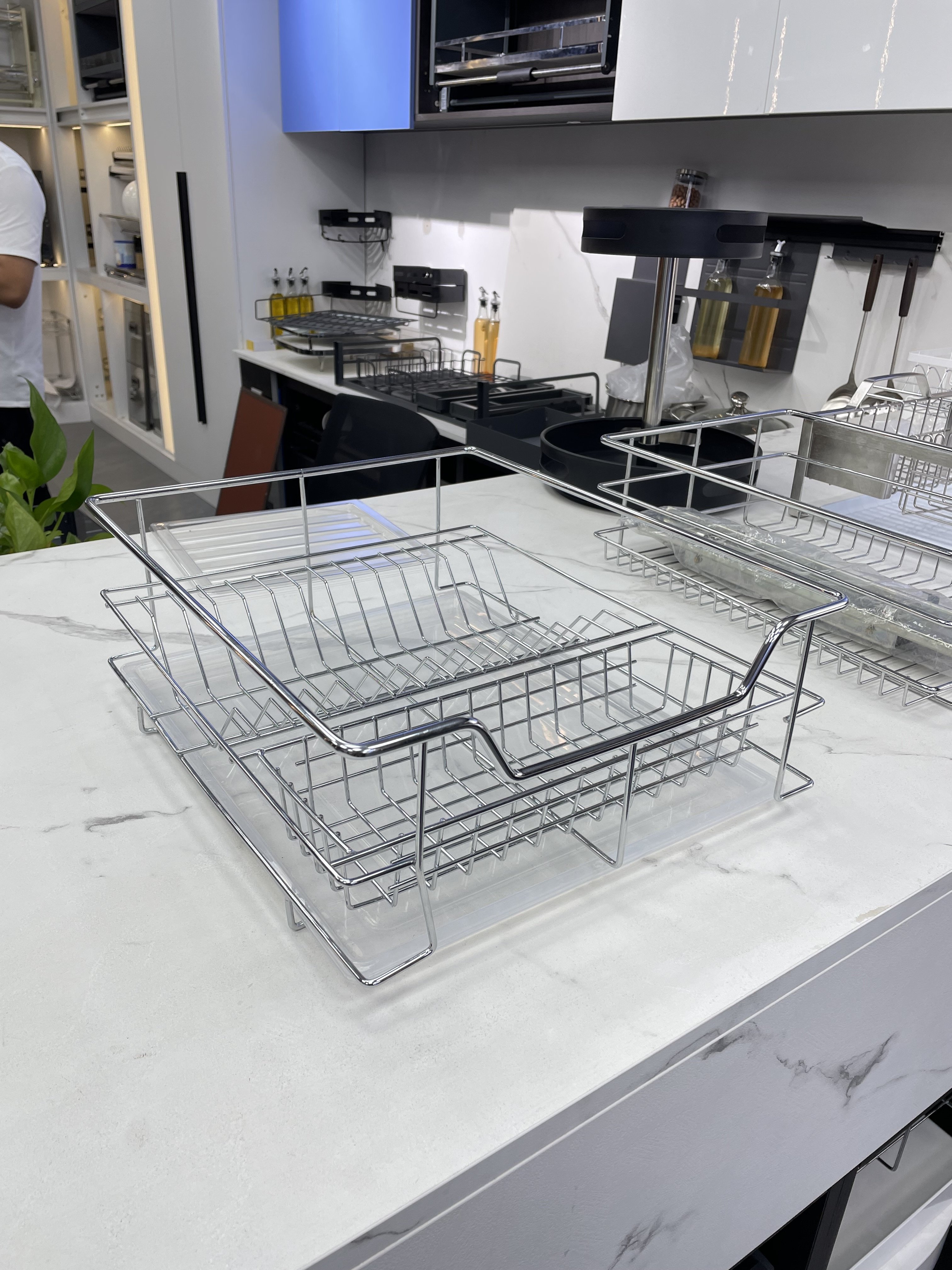 Kitchen Cabinet Accessories Adjustable Inner Shelves Drawer Slide Pull-out Organizer Carbon Steel Wire 4 Sides Pull Basket