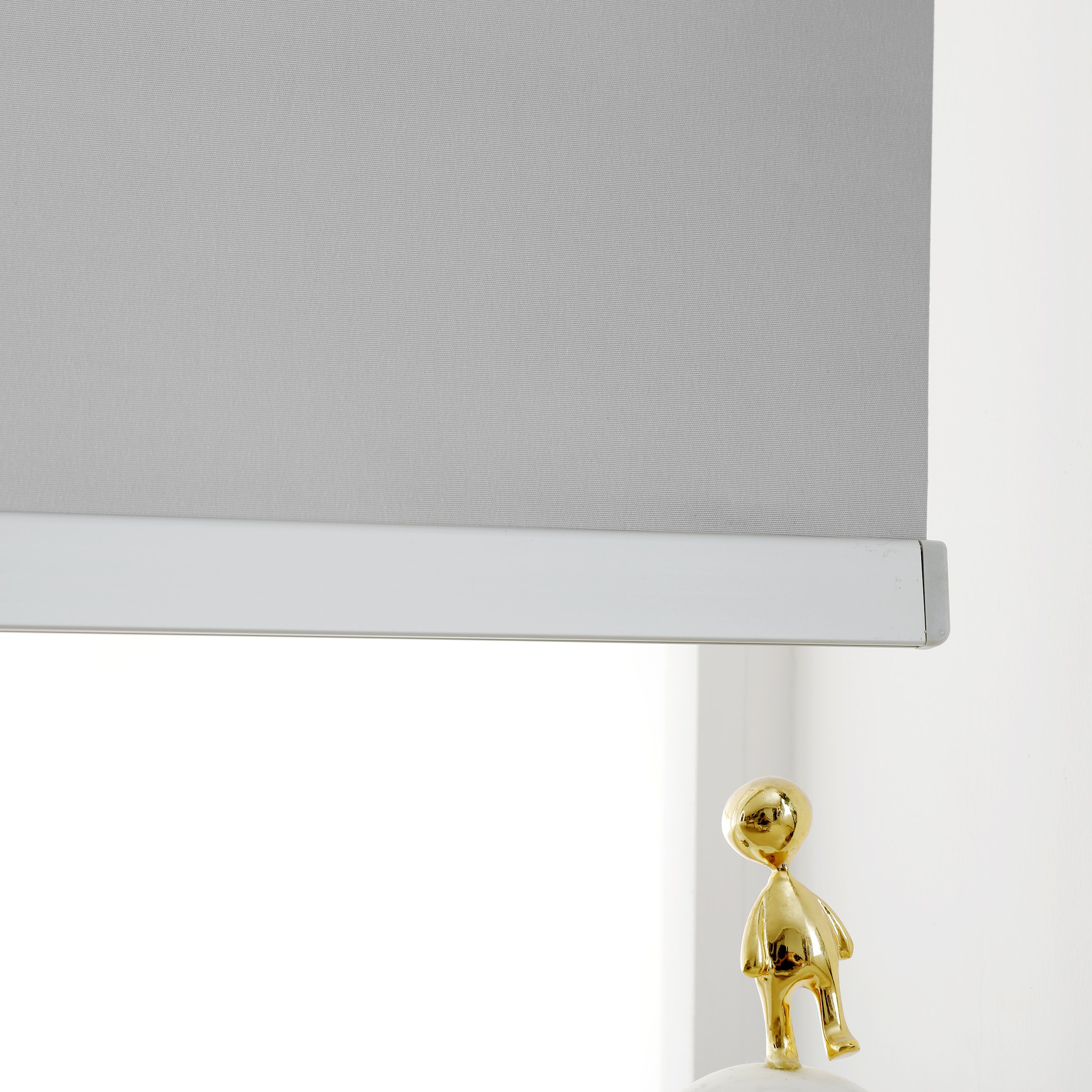 Outdoor Blinds Motorized Roller Waterproof Fire Resistant Black out Roller Shade Blinds for Commercial Application Window