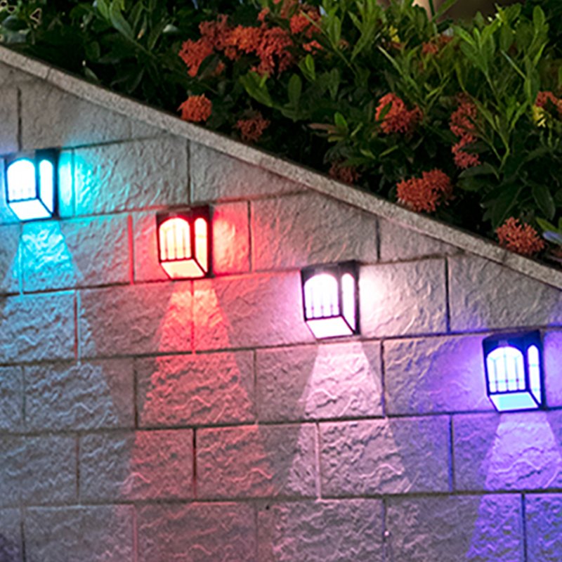 New Design Outdoor Garden LED Lamp Solar Panel System with Power Battery Silicon Luminous Lighting IP65 Rating for Courtyard
