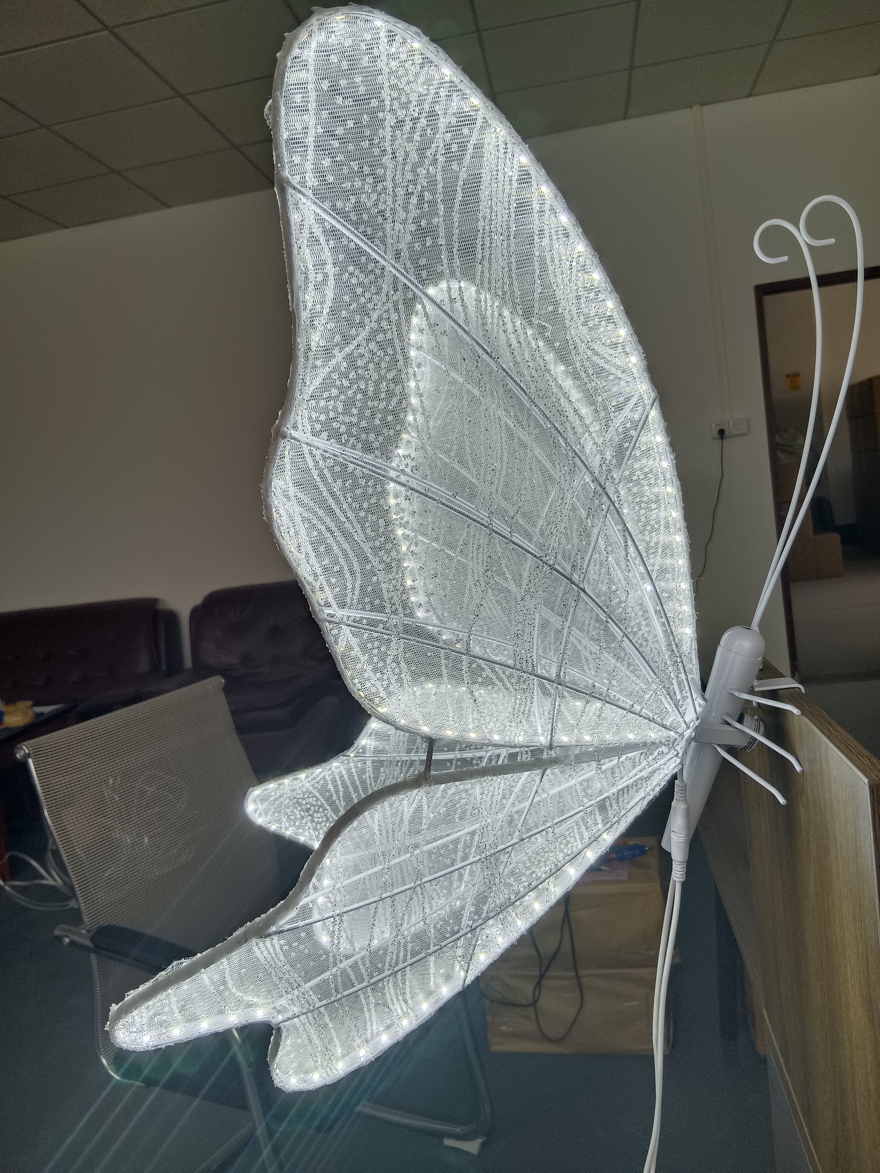 Wedding decoration lights Props Road lead Luminous Butterfly Wings White Road Guide Party Events Decor Led butterfly wings