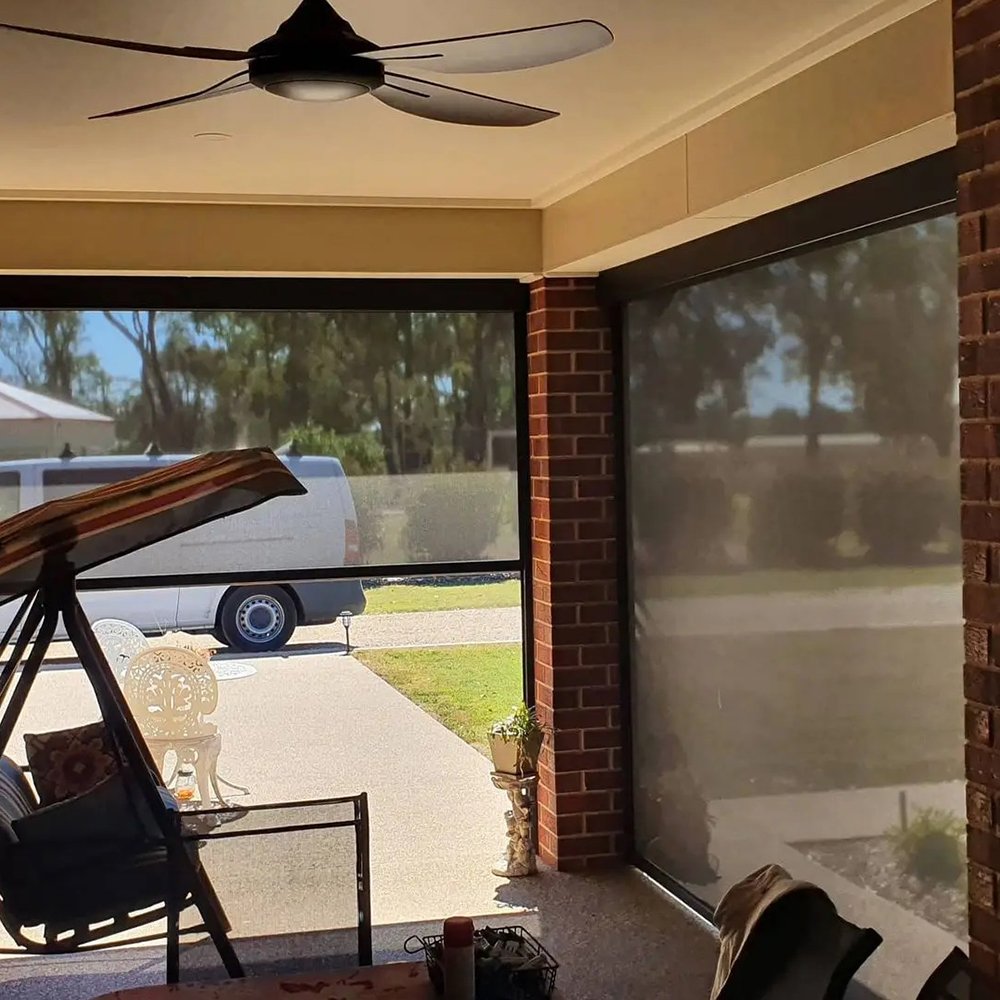 Custom Wind Resistant Motorized Sunshade Aluminum Waterproof Zip Roller Screen