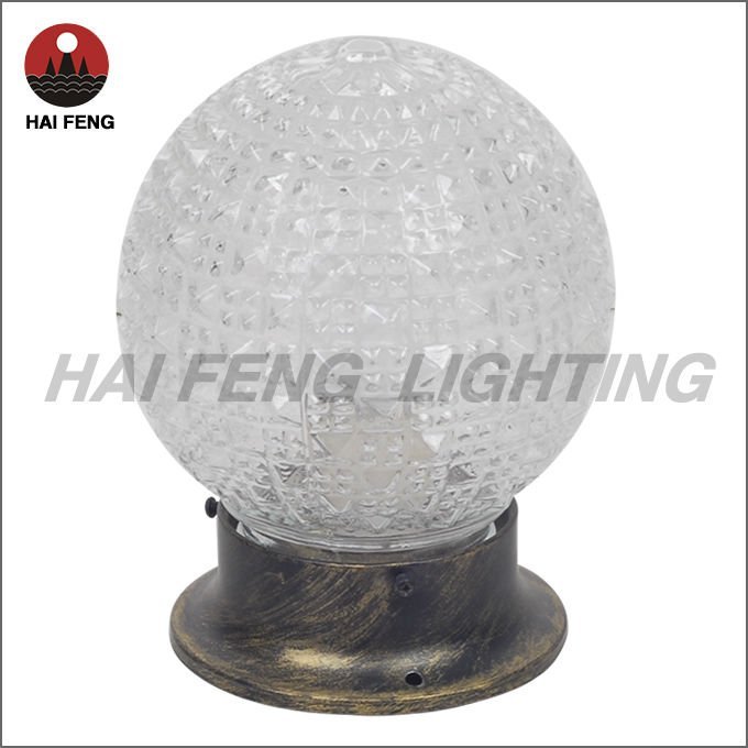 Zhongshan antique brass E27 die-casting aluminum and glass cover outdoor house shaped pendant Garden Lamps