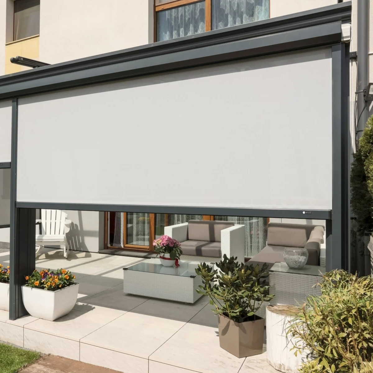 Factory Manufacturer Customized Motorized Smart WIFI Control Outdoor Blackout Light Filtering Windproof Roller Shades