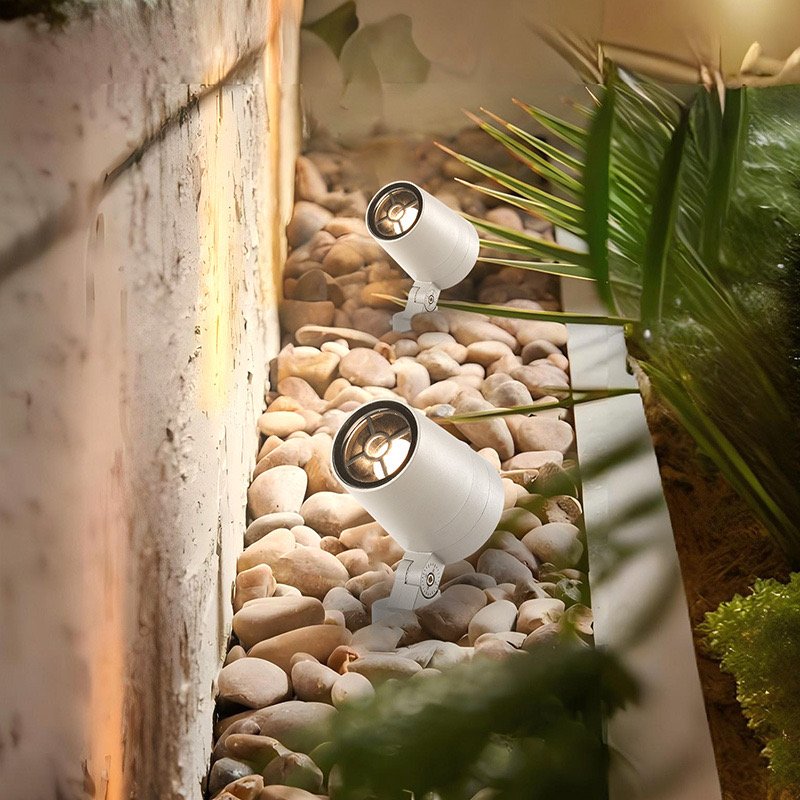 Landscape lights outdoor waterproof lawn lights Rural yard lights Spotlights