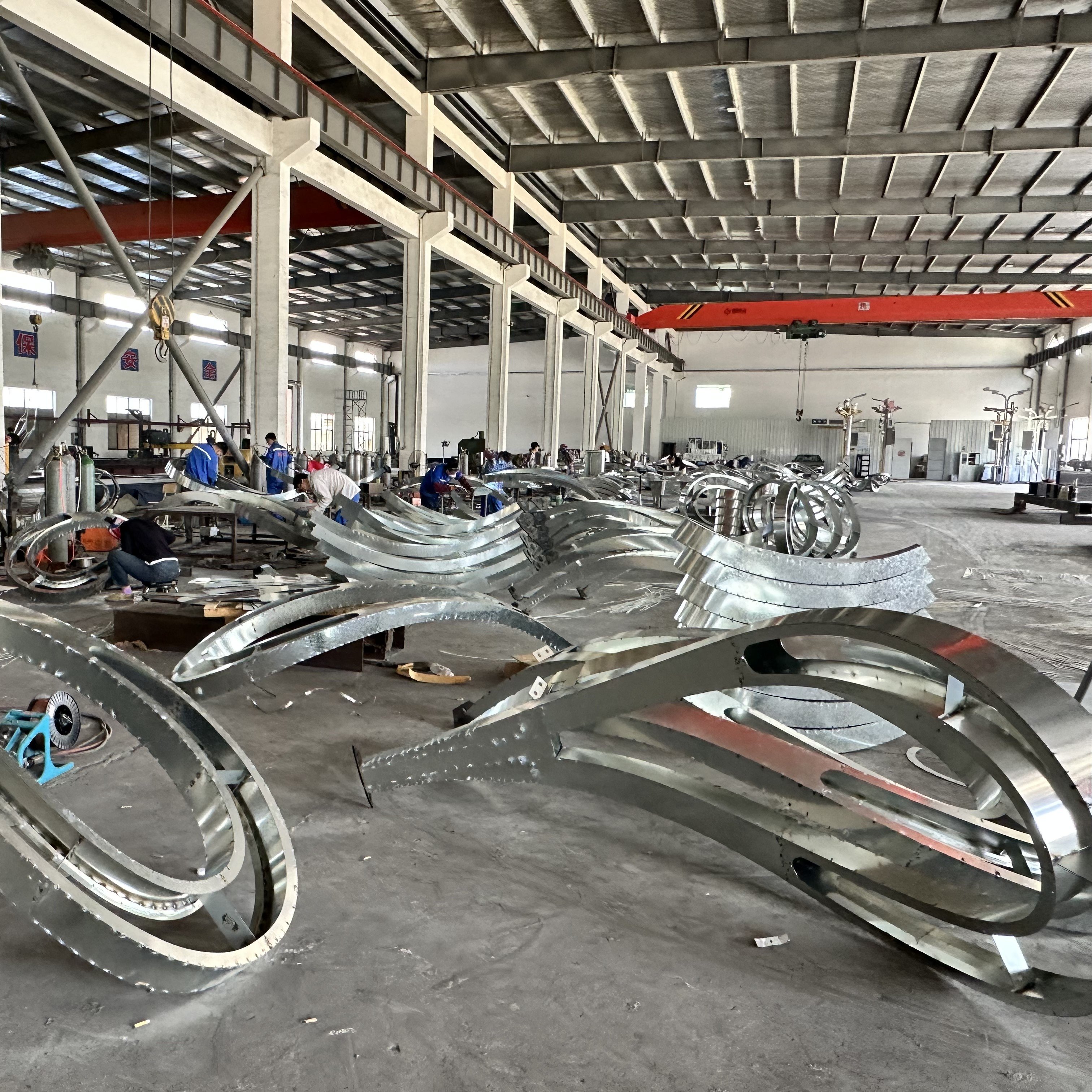 Solar Street Lighting Pole Hot Dip Galvanized Steel Factory Price 3m 6m 8m 10m 12m LED Solar Cell Outdoor 80 IP65 Lit 3 Places