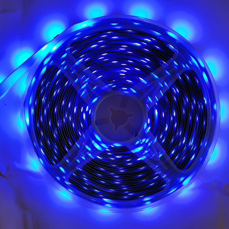 Waterproof Outdoor LED Strip - IP67 Rated, Weather Resistant, Perfect for Garden & Patio Lighting