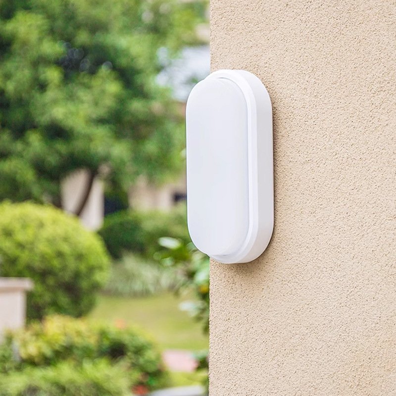LED outdoor wall light plastic LED 18W Flush ceiling Mounted Bulkhead Light For Fitting ,Garden,Garage IP54 moisture-proof light