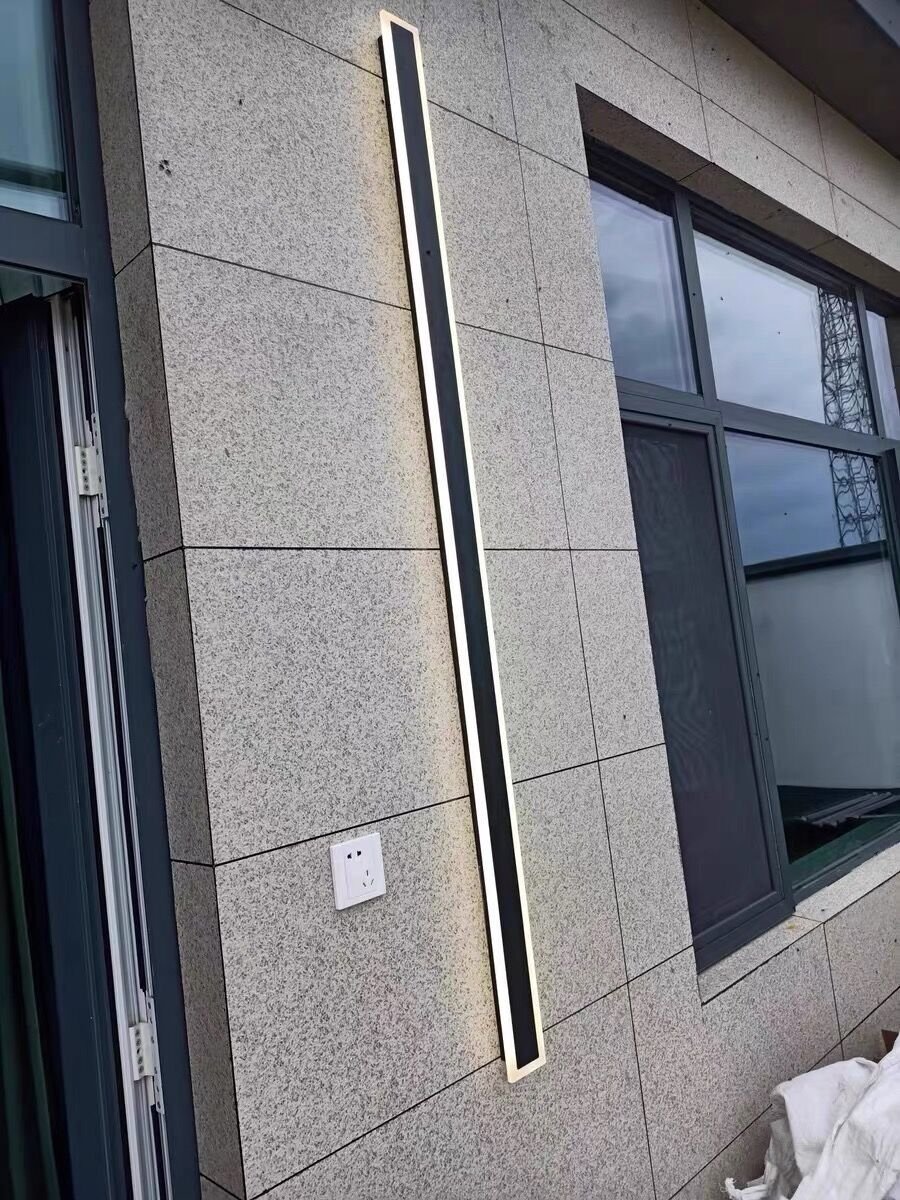 Nordic aluminum modern outdoor acrylic decorative linear wall lamp Ip65 LED long strip wall light