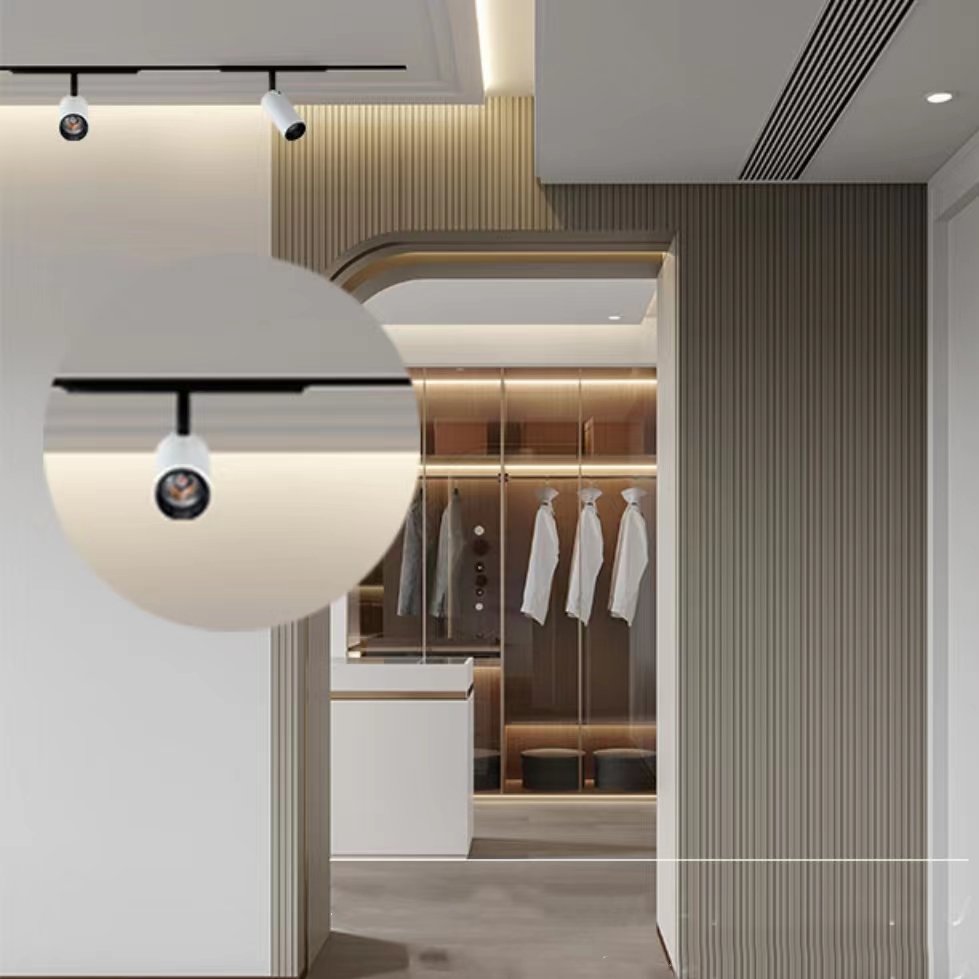 Track Magnetic Surface Mounted Magnetic LED Ceiling Light LED Floodlight Lighting System Track Spotlight