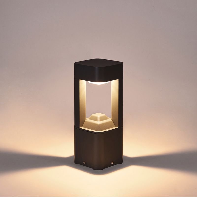 Outdoor Pathway Decoration Landscape Waterproof Lawn Lamp Spot Lights Led Solar Bollard Garden Lights