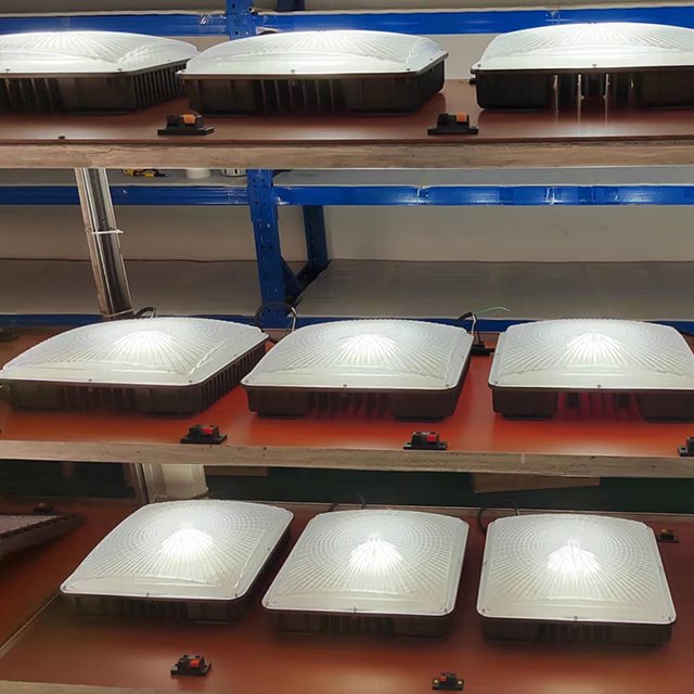 5 Years Warranty 50W 75W 100W Gas Station LED Canopy Light 130LM/W Steel Die-cast Aluminum for Petrol Station Outdoor Ceiling