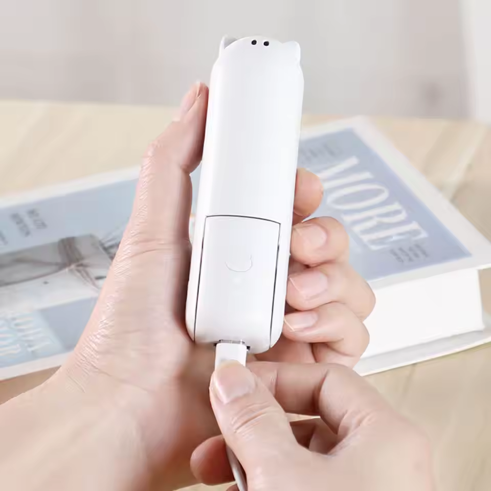 Handy Pocket Foldable Mini Portable Fans Hand Held Battery Electric Fans for Outdoors and Home