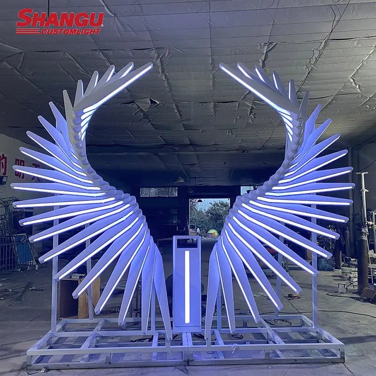 Customized Ip65 PVC Light Emitting Diode Landscape Lights Outdoor 3D Waterproof Angel Wings Motif Lights