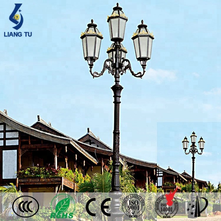 Factory Customized European Italian Style Retro E27 IP65 Outdoor Garden Landscape LED street light