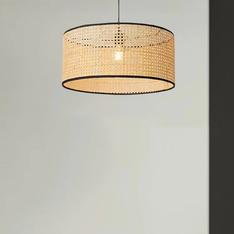 Modern Ecofriendly Handcrafted Rattan Pendant Lighting European Wicker Rattan Lampshade Woven Bamboo Chandelier Home Outdoor