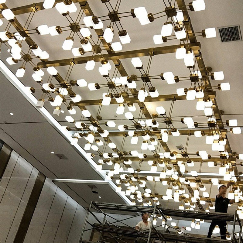 Flying saucer style aerial chandelier Villa Stairwell Hotel Shopping mall Lobby Creative ceiling decoration glass chandelier