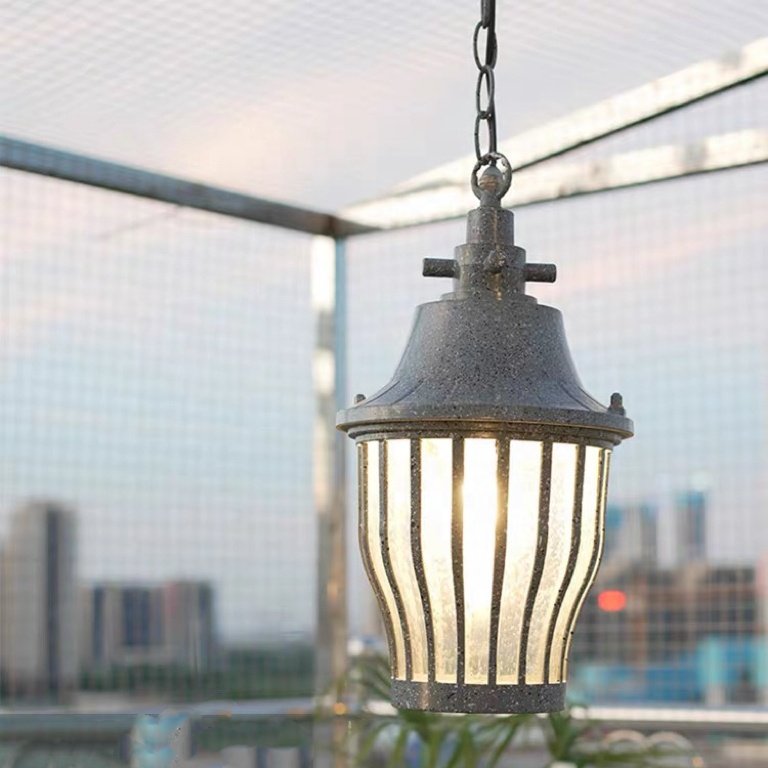 American outdoor waterproof and rust-proof garden lamps corridor balcony lamps outdoor villa E27 garden chandelier