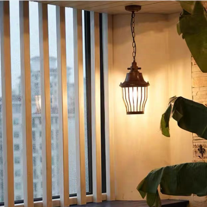 American outdoor waterproof and rust-proof garden lamps corridor balcony lamps outdoor villa E27 garden chandelier
